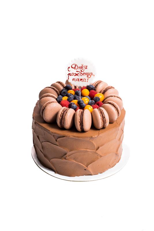 Торт из шоколадок - 62 photo